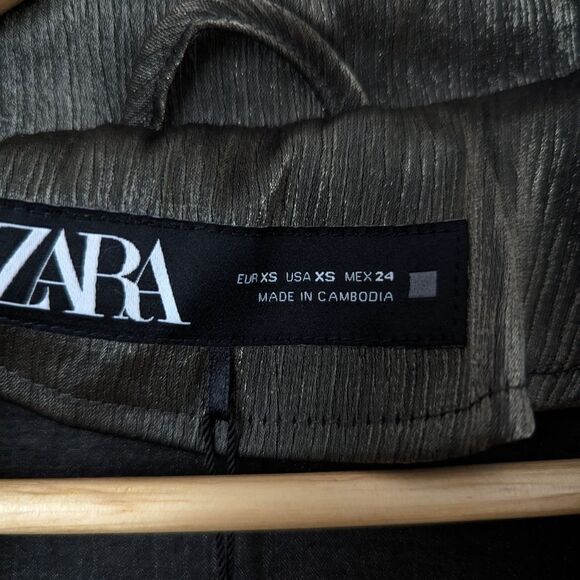 NWT Zara olive green wrinkle crinkle effect satin wrap tie flowy blazer top - Picture 4 of 7